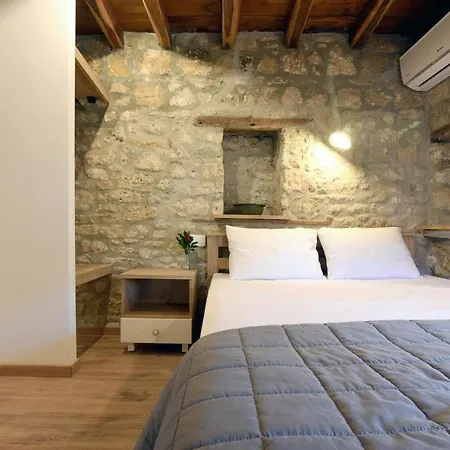 Casa La Bohema Aparthotel 4*