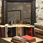 Casa La Bohema 4*