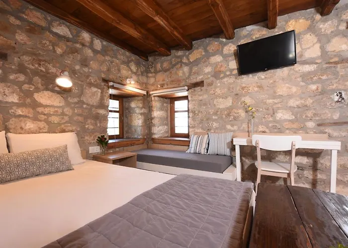 アパートホテル Casa La Bohema 4*