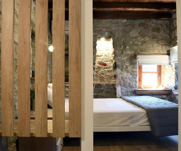 מלון דירות Casa La Bohema 4*